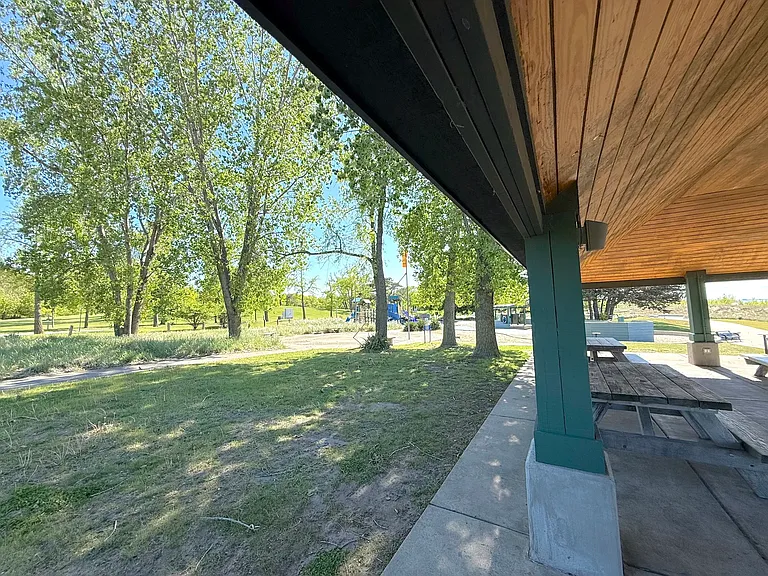 6121 Birch Ave — Photo 28