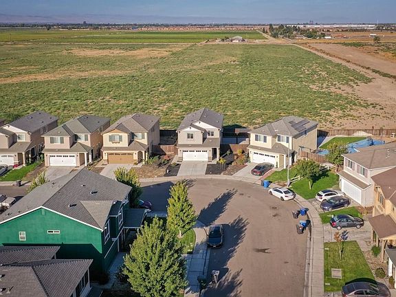 5th image of 1429 Rosy Dawn Ln