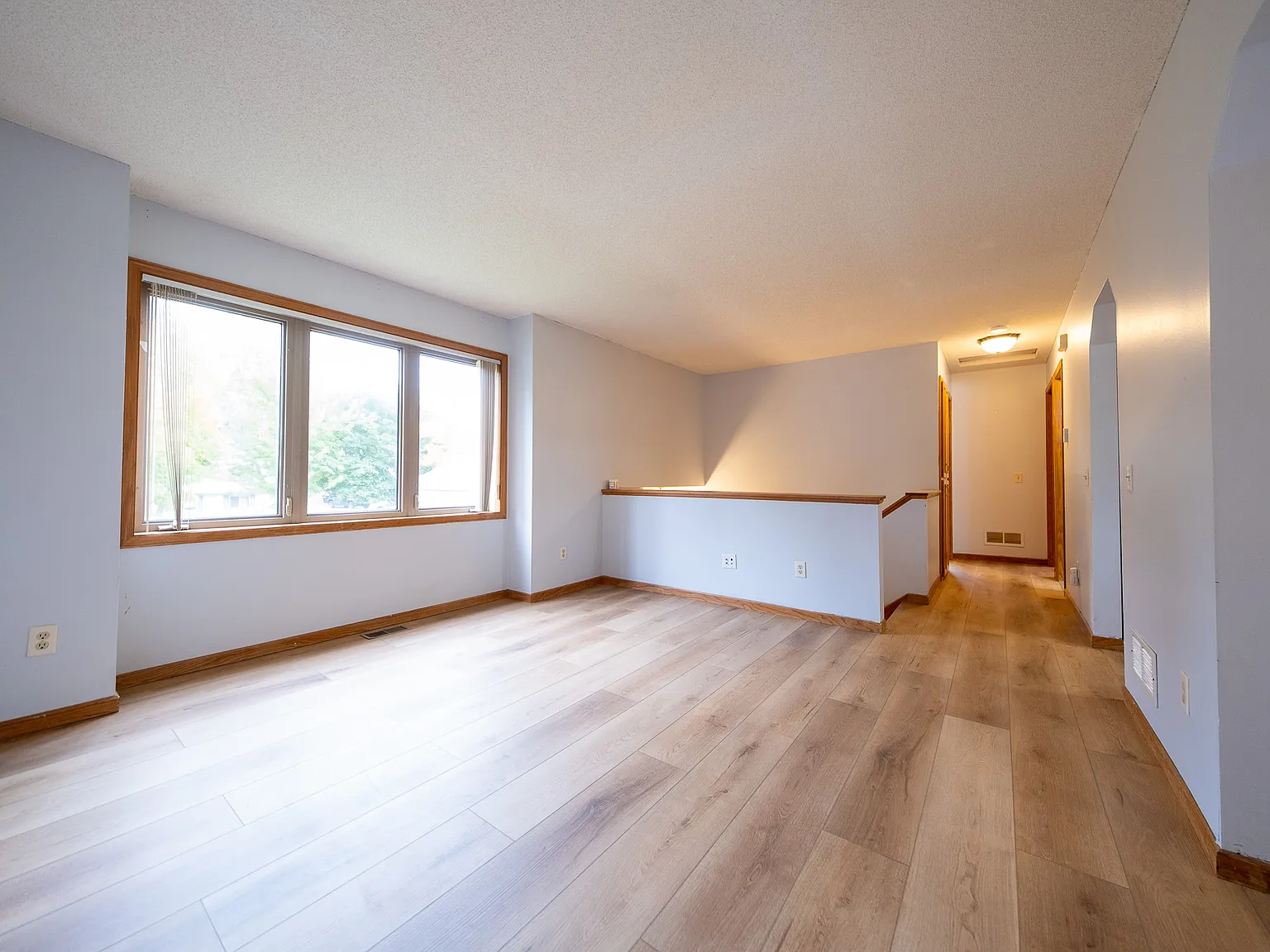 185th Street West, Farmington (5347) RS DG1 - 1 — Photo 3