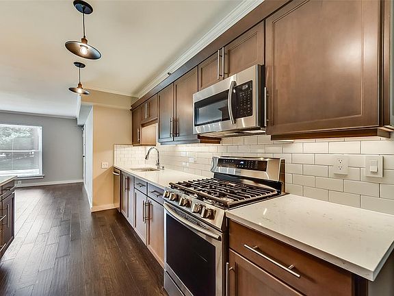 2nd image of 3215 Douglas Ave APT 102