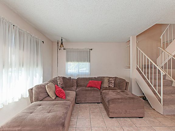 3rd image of 9401 Carlton Oaks Dr Unit A
