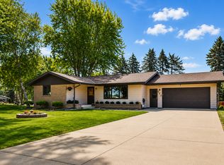 575 Prospect Ct NE, Saint Cloud, MN 56304