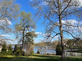 7315 Wood Duck Ct, Denver, NC 28037