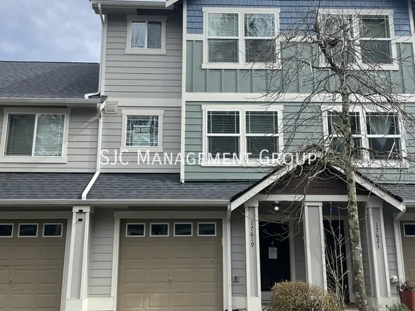 17619 79th Avenue Ct E, Puyallup, WA 98375