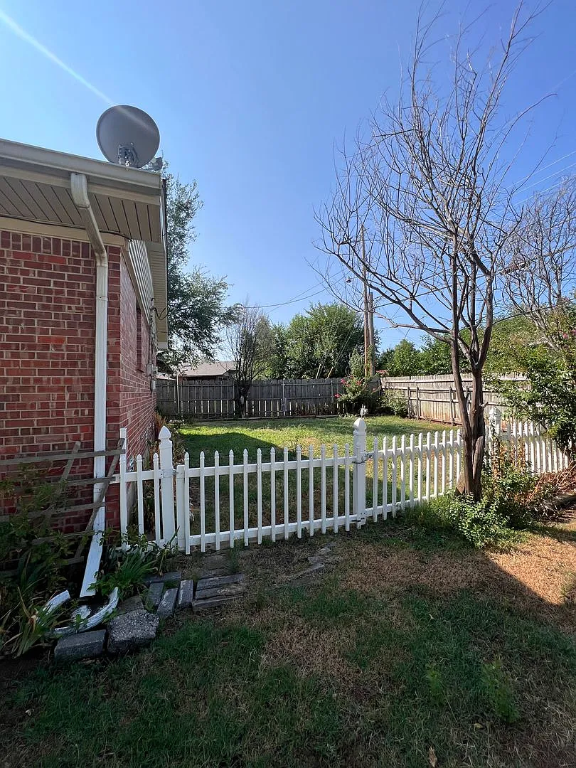 Coming Available Soon!! Amazing 4bd Home Can Be Yours Now — Photo 4