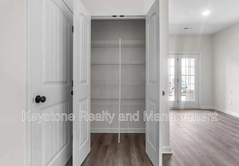 229 E. Johnson Circle — Photo 148