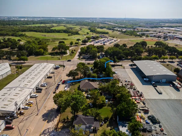 1201 S Wildwood Dr, Irving, TX 75060