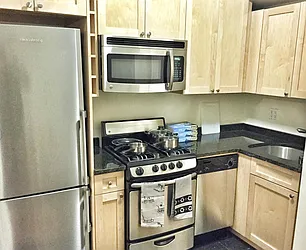 Rented by Urban Real Estate Inc