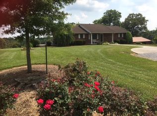 5185 Shoemaker Rd, Murray, KY 42071