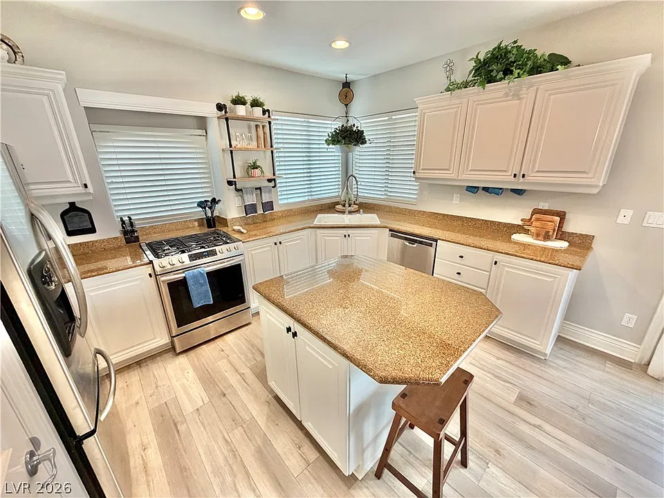 399 Center Green Dr