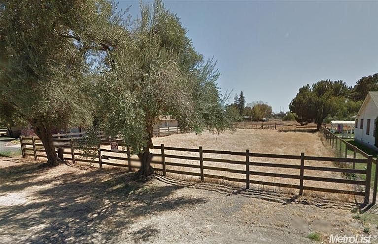1st image of 3854 Santa Fe St