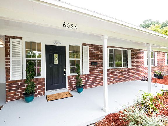 3rd image of 6064 Holly Bay Dr