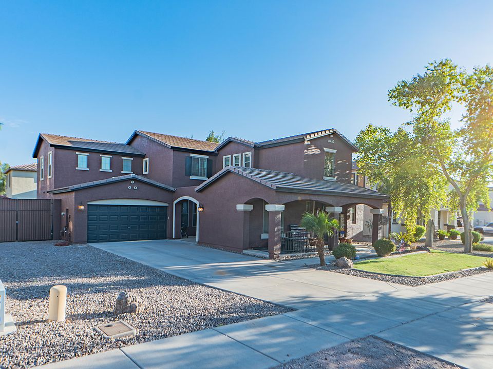 1st image of 21983 E Cherrywood Dr