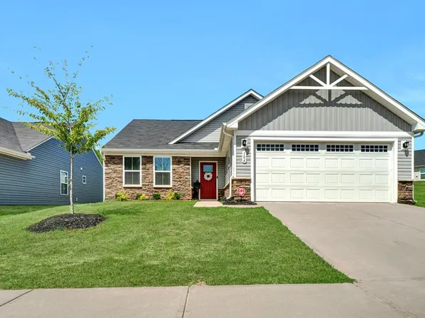 106 Sylvester St, Fountain Inn, SC 29644