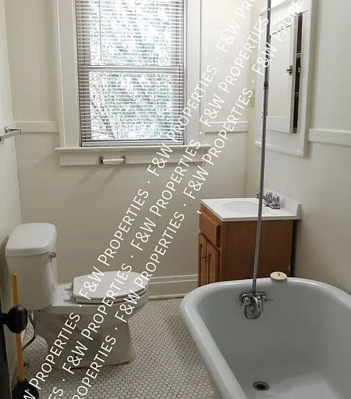 445 Rhoads Ave — Photo 23