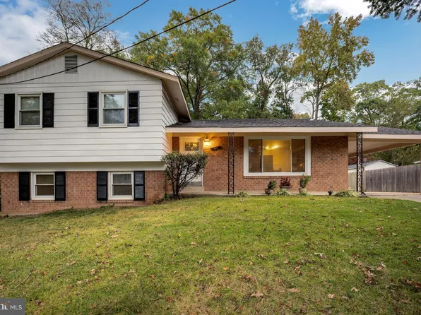 103 Mel Mara Dr, Oxon Hill, MD 20745