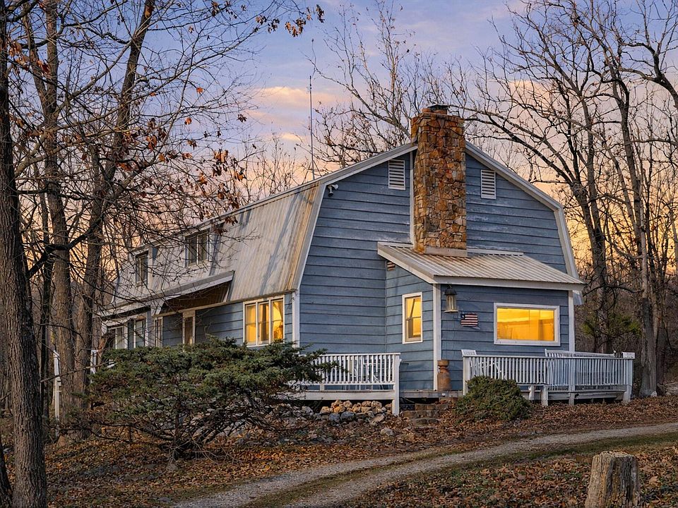 1st image of 23394 Lawrence 1096