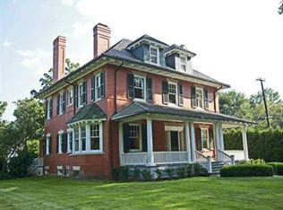 324 Church Ln, Sewickley, PA 15143