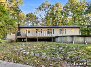 4433 S Sylvan Lake Dr, Newaygo, MI 49337