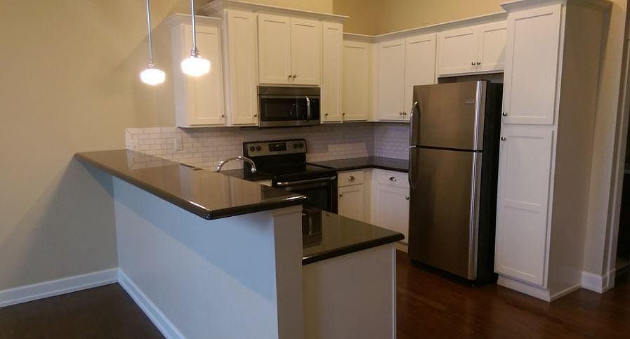 2nd image of 115 E Michigan Ave APT 306