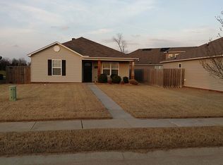 5061 W Colfax Loop, Fayetteville, AR 72704