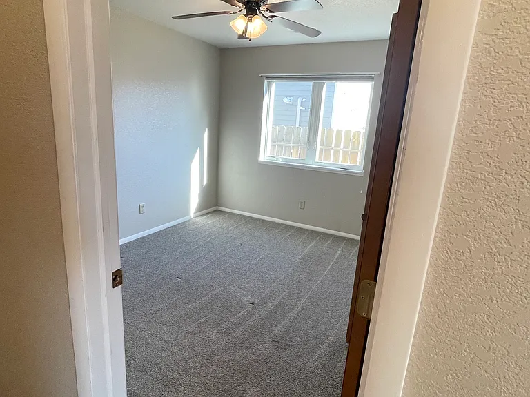 Boswell Dr — Photo 11