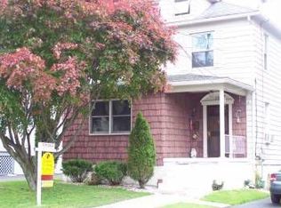 39 Walnut St, Forty Fort, PA 18704