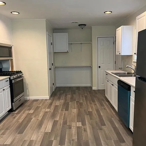 6441 NW Compass Dr — Photo 12