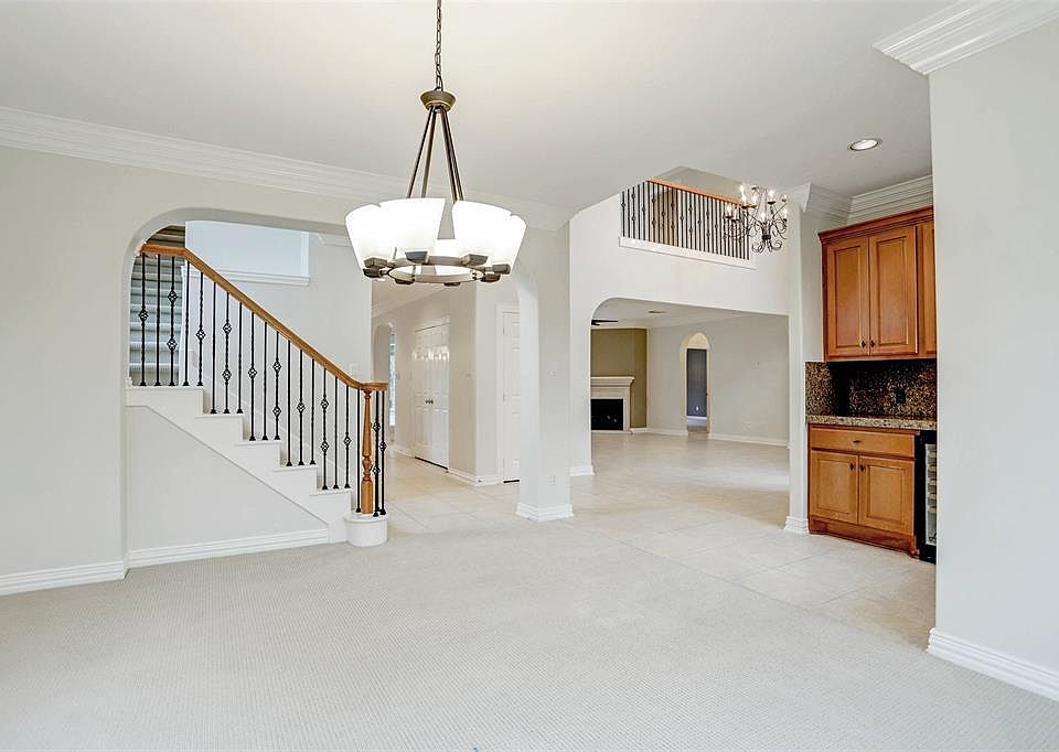2nd image of 2014 Ivy Crest Ct