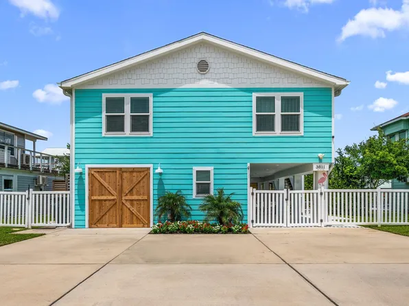 3811 Brewster Key Dr, Galveston, TX 77554
