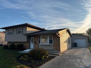 70 Fieldpoint Rd, Heath, OH 43056