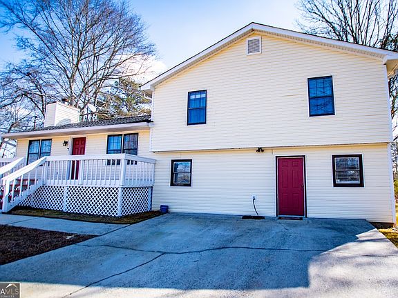 2nd image of 55 Timbermill Cir