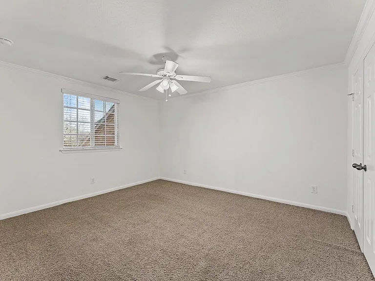 1246 Glenwood Canyon Ln — Photo 24