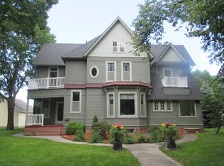 1714 9th St, Columbus, NE 68601