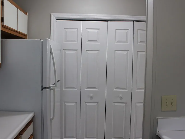 325-8 Waterdown Dr — Photo 15