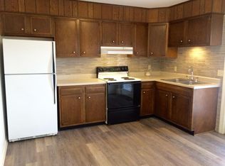 921 N 16th St, Murray, KY 42071