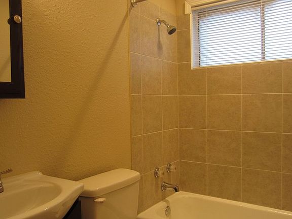 5th image of 2043 Willow Wood Ave