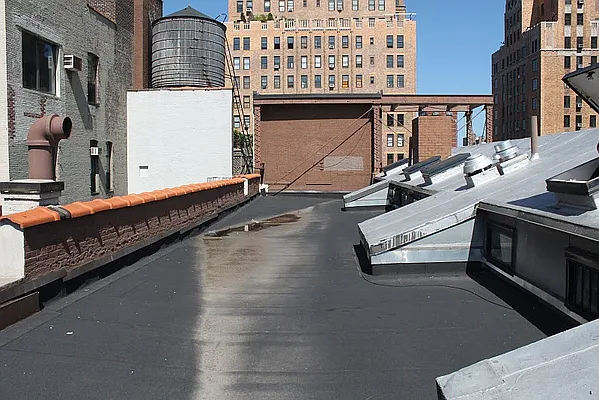 Rented by Town Residential | media 37