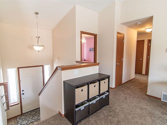5th image of 9615 E Heroy Ave