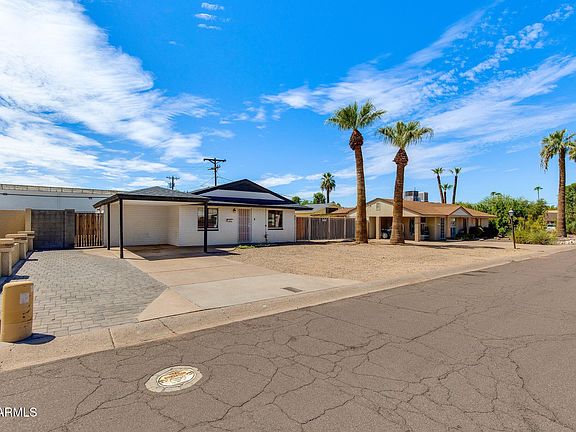 5th image of 4609 E ALMERIA Road