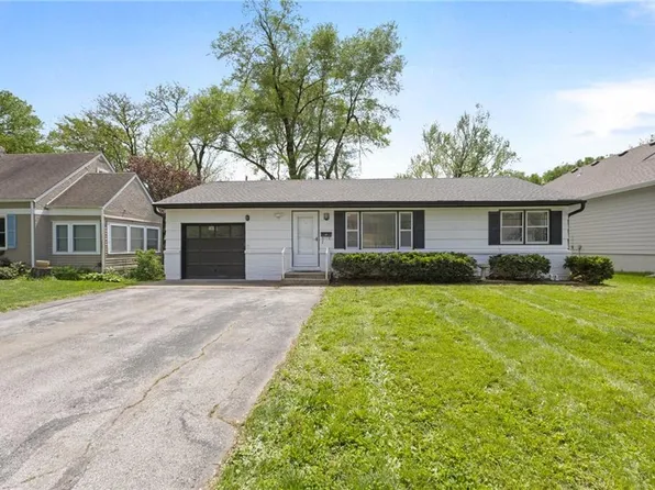 25 W 82nd St, Kansas City, MO 64114