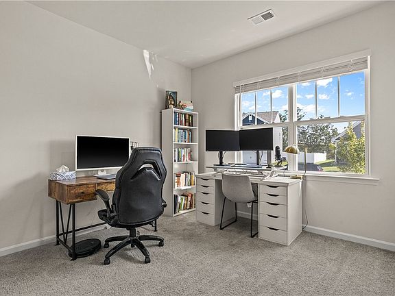 5th image of 335 Glass Rd