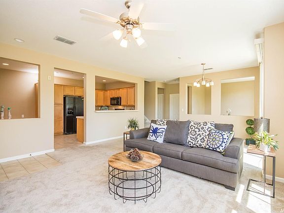 5th image of 4105 Esplanade Cir