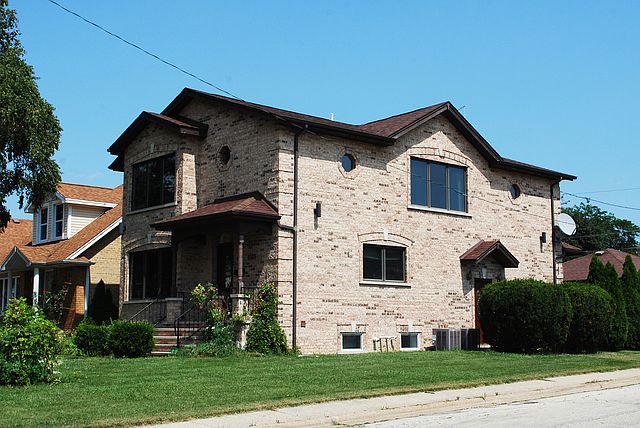 1st image of 5103 N Oketo Ave