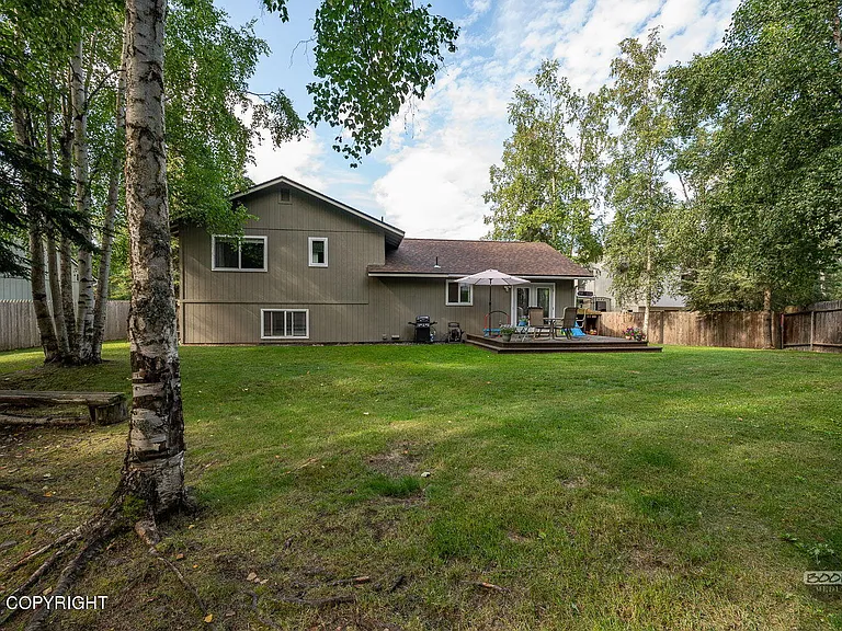 19925 Unimak Cir — Photo 28