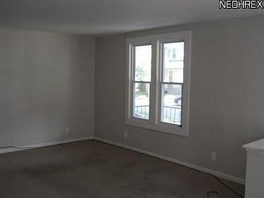 3rd image of 3726 E 52nd St