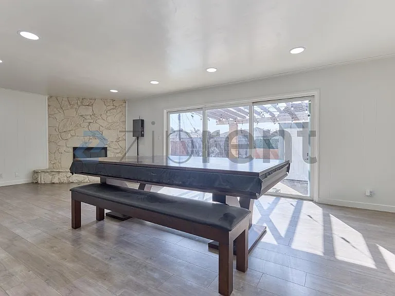1410 Central Ave — Photo 9