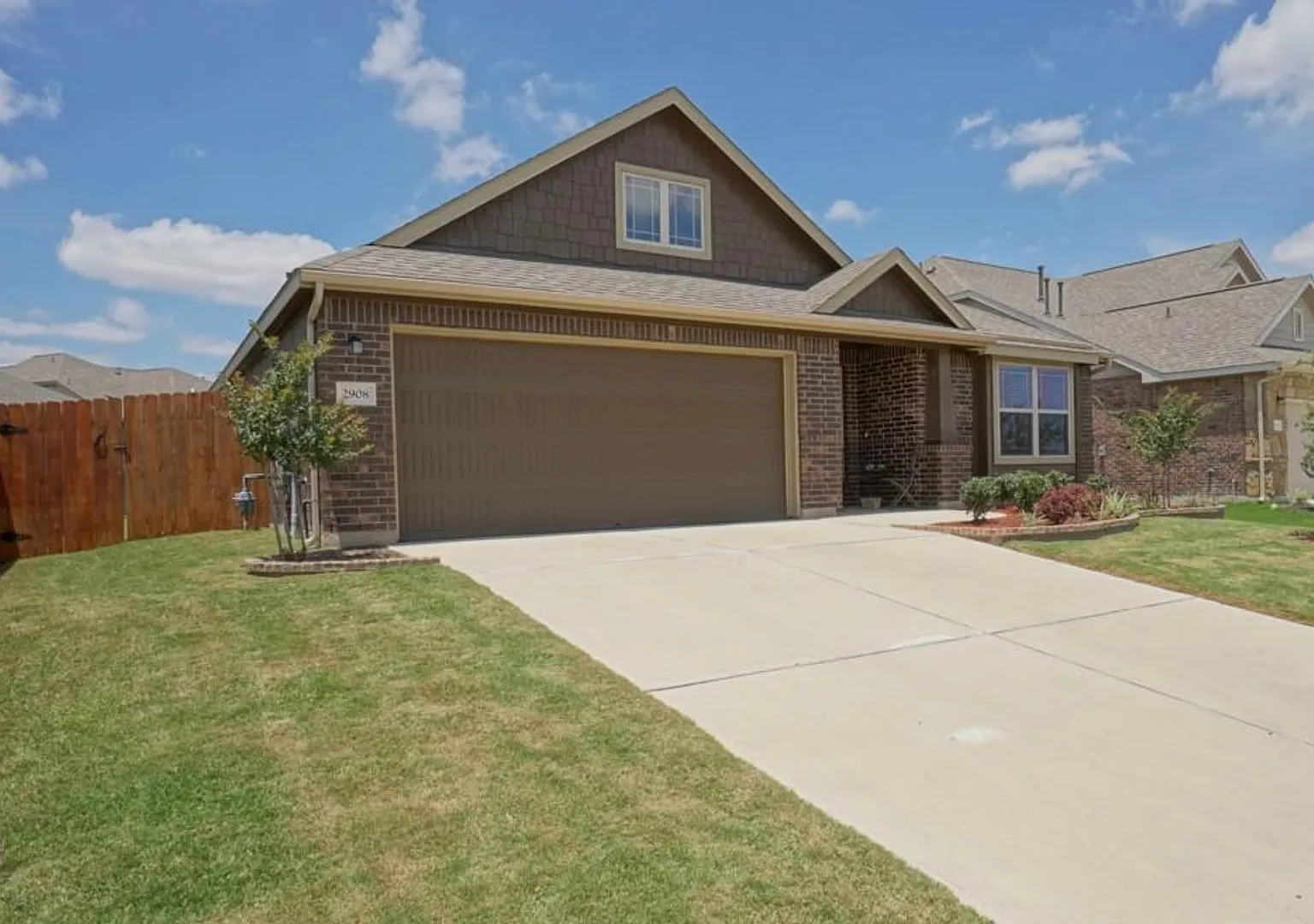 Great One Story Home In Falcon Pointe* — Photo 1