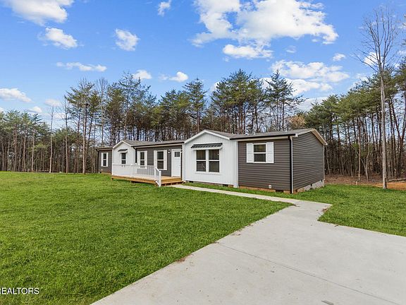 2nd image of 569 County Road 784a