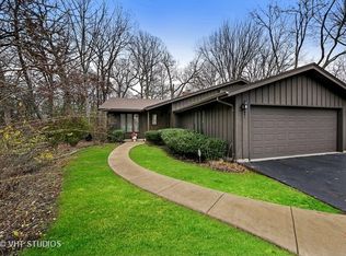 1105 Hickory Trl, Downers Grove, IL 60515
